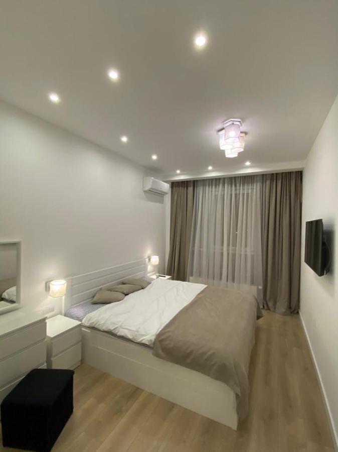 Vip Apartment In Odessa Exterior photo